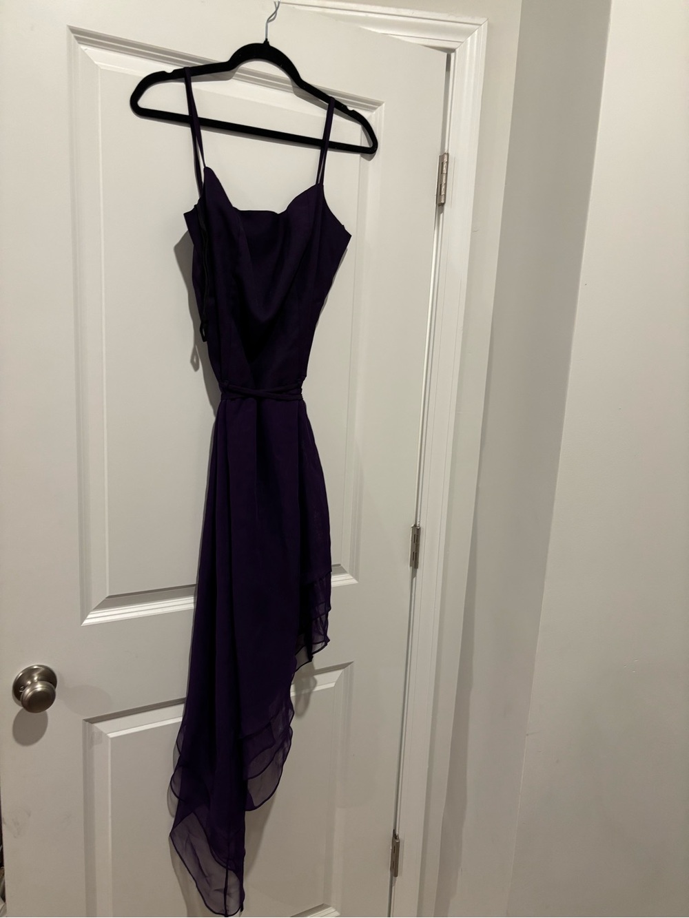 Vintage asymmetrical dress
Size 10